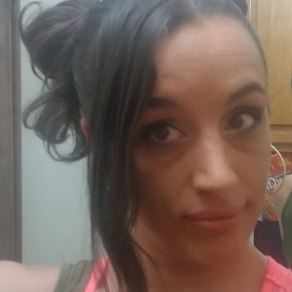 Meet the Posher Other - Meet your Posher, Chelsey